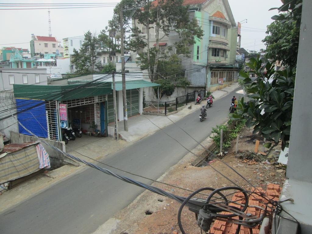 Ngoc Phuong Hotel Bảo Lộc Exterior foto
